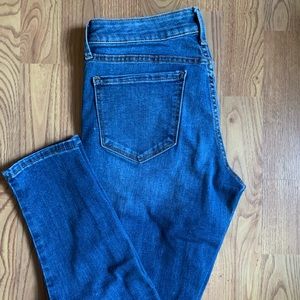 HARDLY WORN! Old Navy Rockstar Jeans